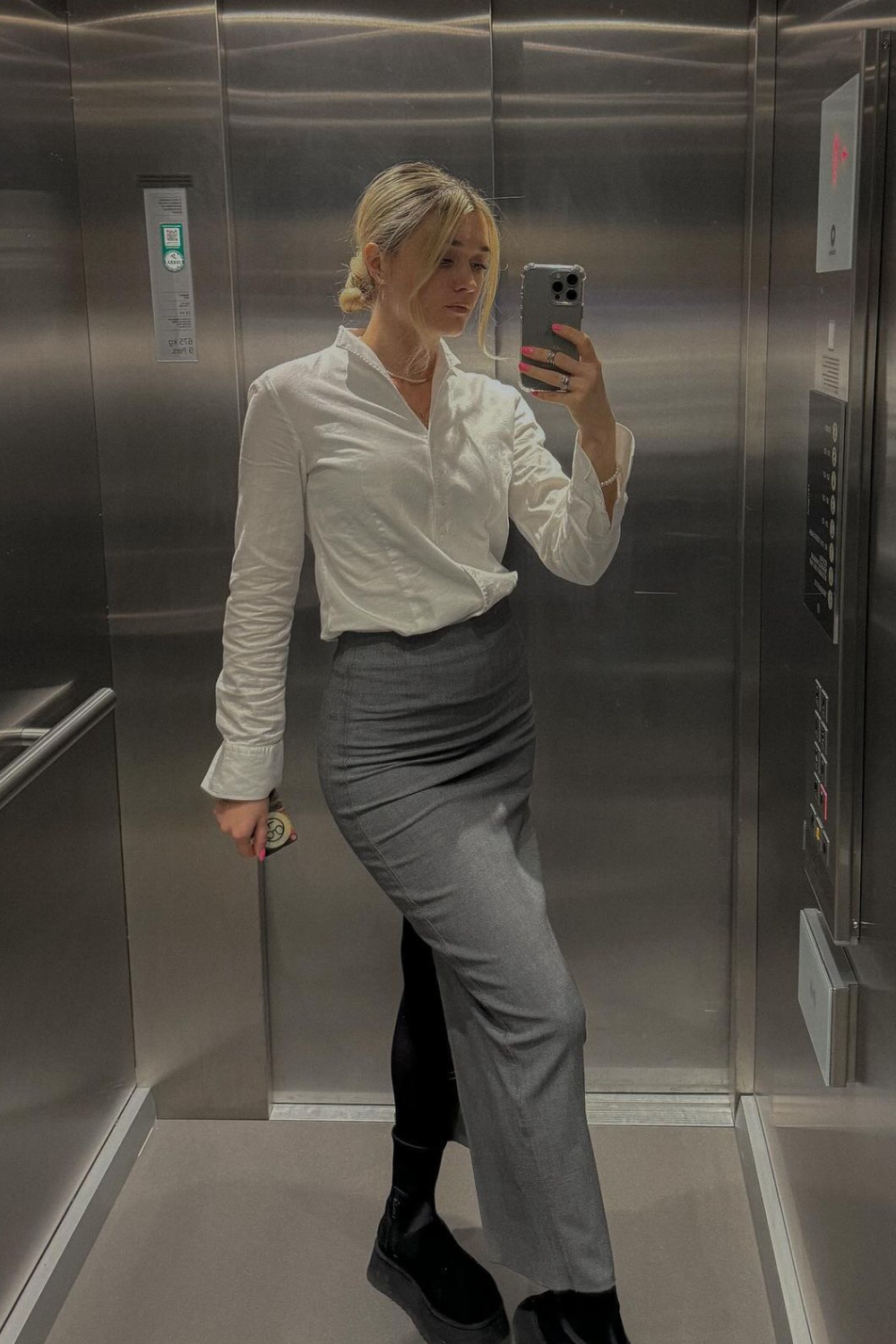 Office Siren Outfit