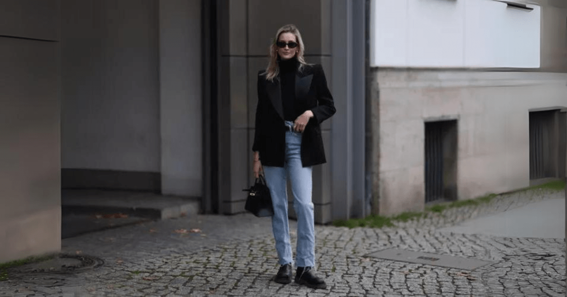 Easy Office Outfits with Jeans